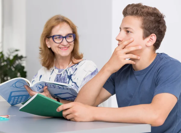 ABC Cours particuliers à Troyes soutien scolaire lycée à Troyes à Troyes